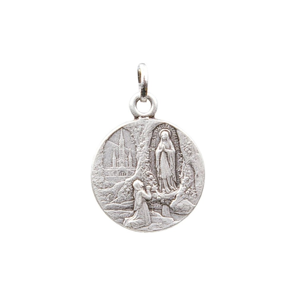Médaille argentée de Notre Dame de Lourdes Espace Aether Médaille argentée de Notre Dame de Lourdes Espace Aether