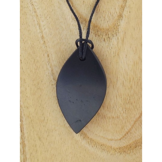 Shungite - Pendentif p&eacute;tale