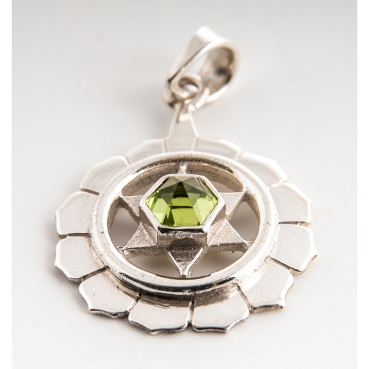 Pendentif chakra 4ème - Anahata