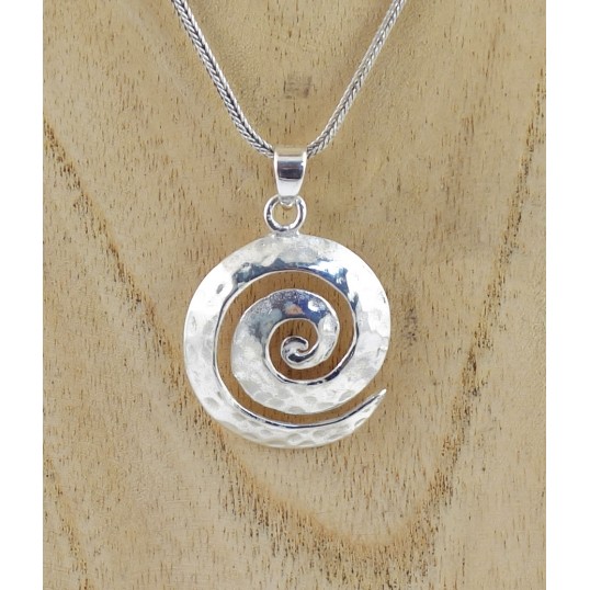 Pendentif - spirale cosmique