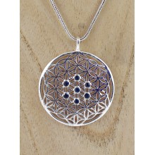 Pendentif - fleur de vie bombée saphirs bleus